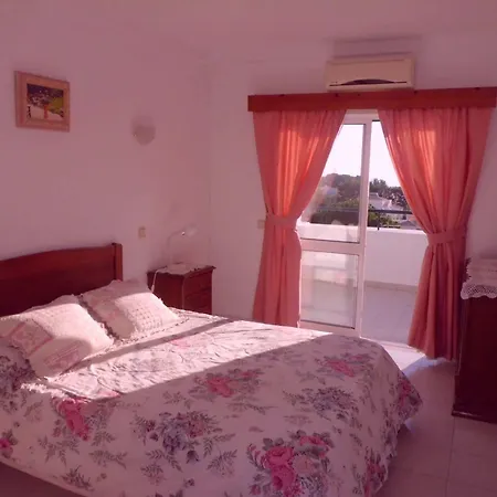 Debimar Apartment *
